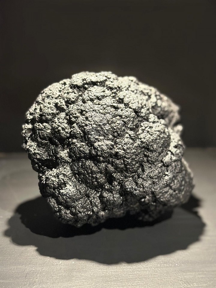 Katya Izabel Filmus, Untitled
2023, Lead Crystal glass