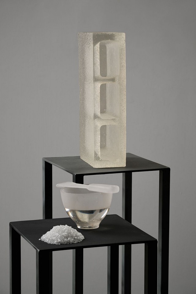 Katya Izabel Filmus, Untitled
2025, Lead Crystal glass